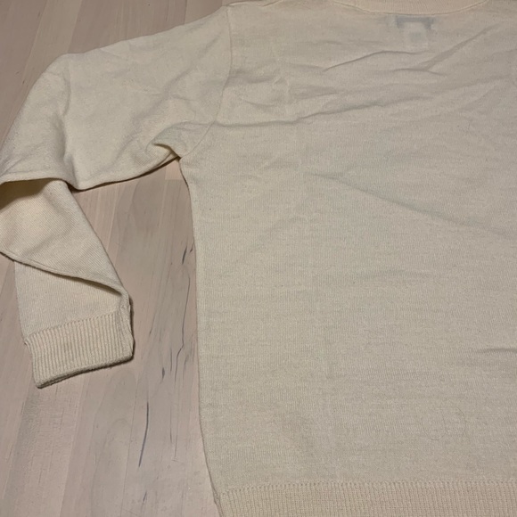 Pendleton Cream Sweater - Picture 7 of 7